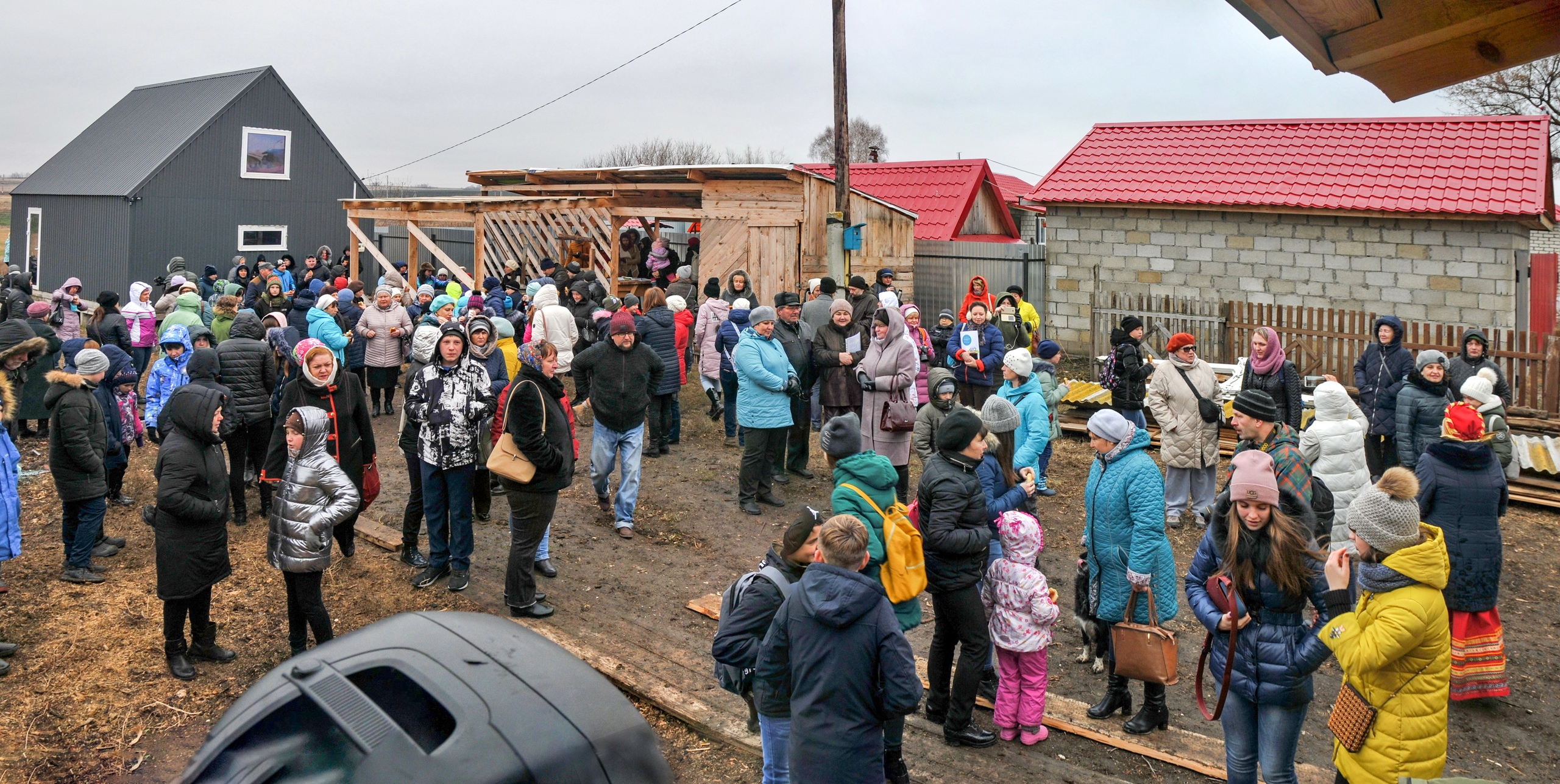 У наших. друзей. В Саратовской области после реставрации открылся  деревенский музей « Вереница